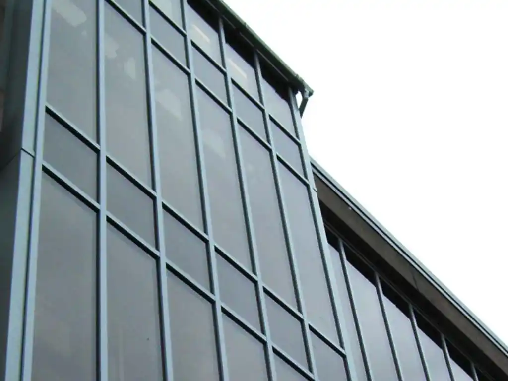 Top Reasons Aluminium Curtain Walling Elevates Modern Building Façades